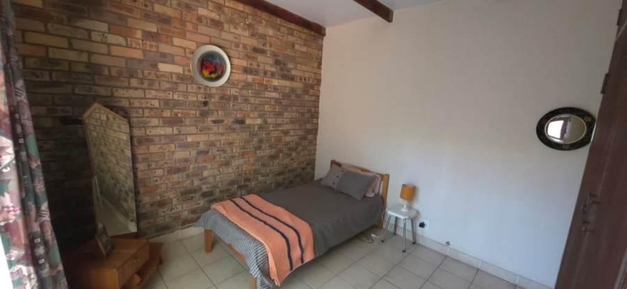 7 Bedroom Property for Sale in Wilkoppies North West